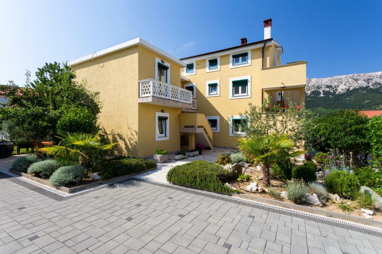 Apartments Marija Baska  Luaran gambar